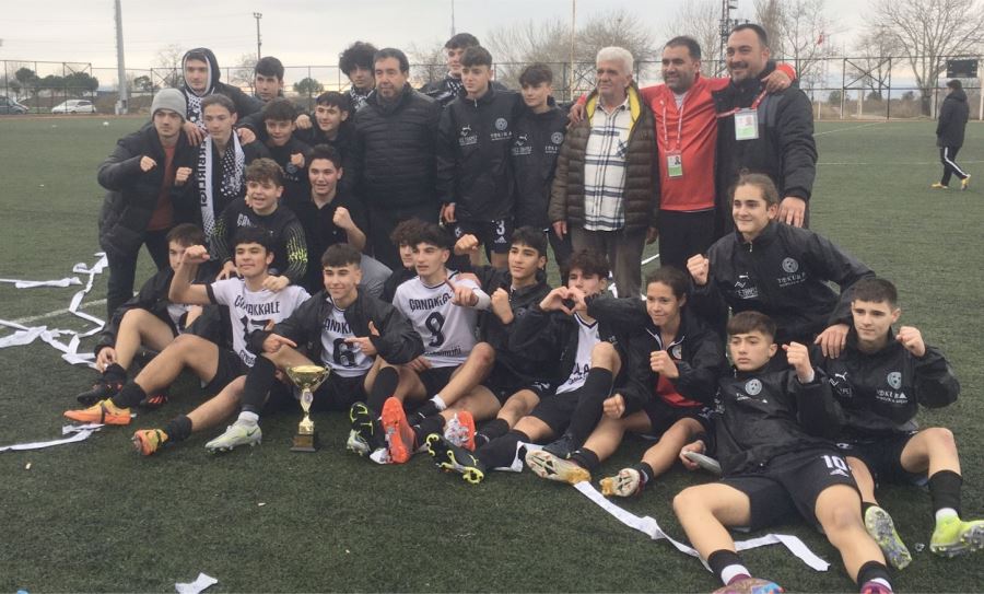 ÇANAKKALE GENÇLERBİRLİĞİ SPOR U-16 ŞAMPİYONU OLDU...