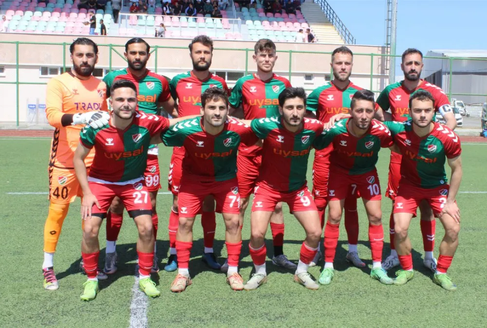 EZİNE SPOR : 3   BURHANİYE BELEDİYE SPOR : 5