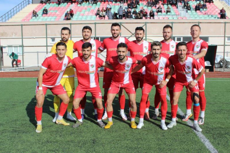 EZİNE SPOR: 11 KÜÇÜKKUYU GENÇLERBİRLİĞİ: 0